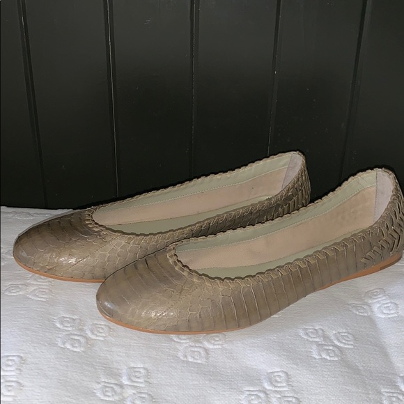 Taupe Flats EUC - Picture 3 of 8